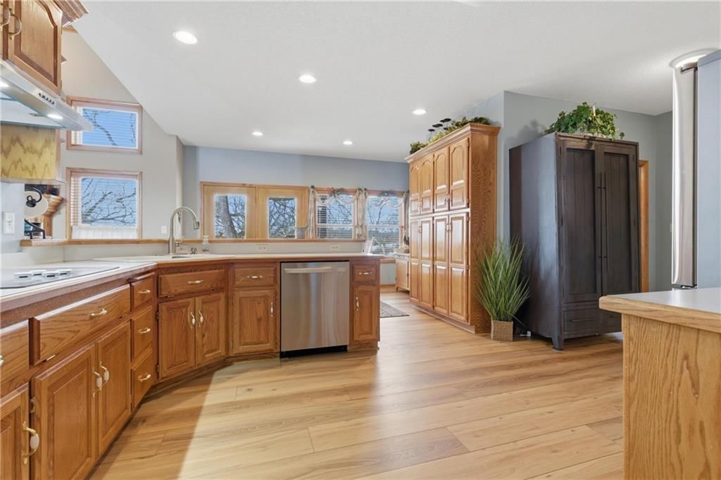 506 Deer Ridge Drive — photo 11