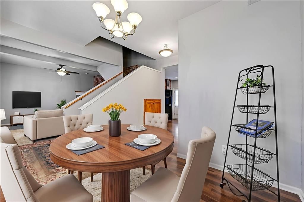 439 S Cherry Street — photo 10