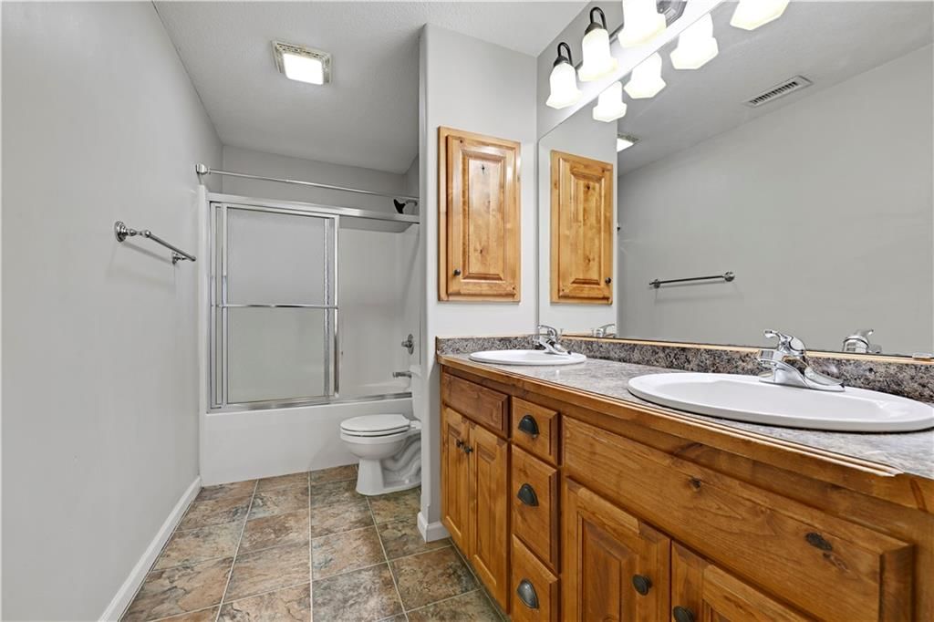 439 S Cherry Street — photo 21