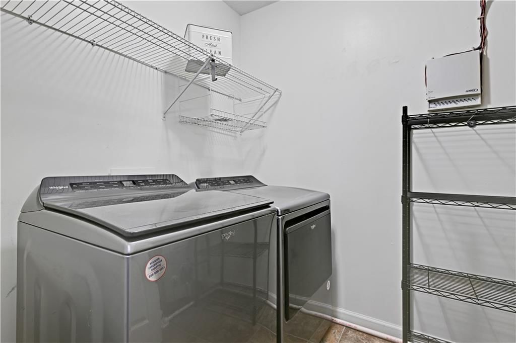 439 S Cherry Street — photo 25