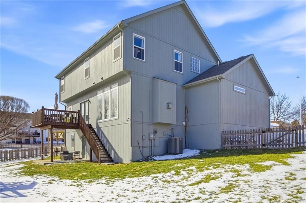 10719 N Manning Court — photo 31