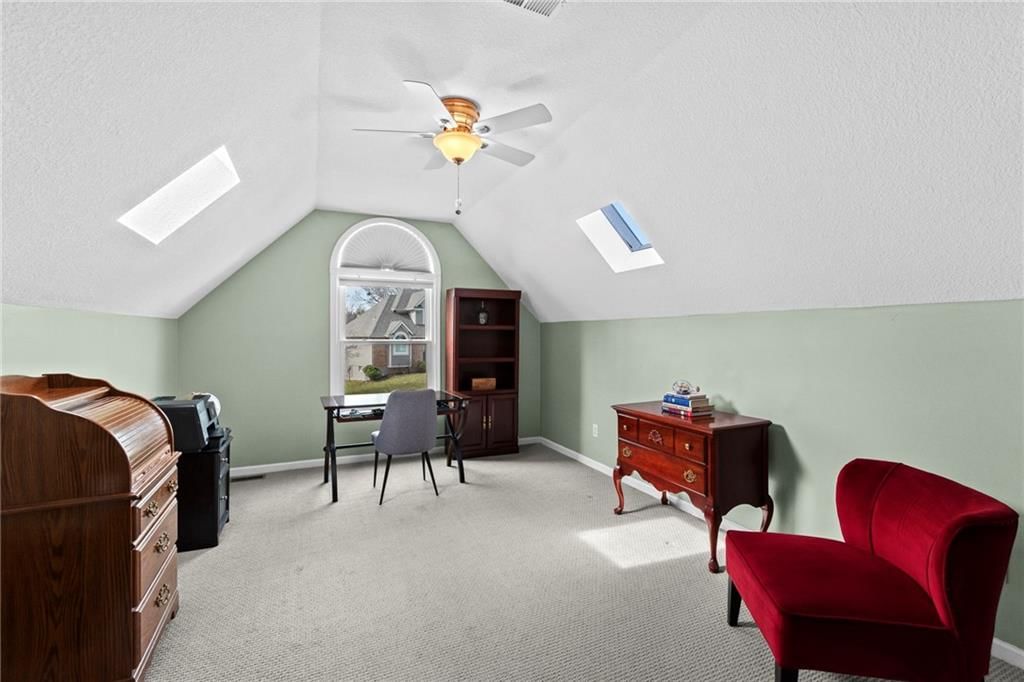 2828 SW Saddlewood Drive — photo 21