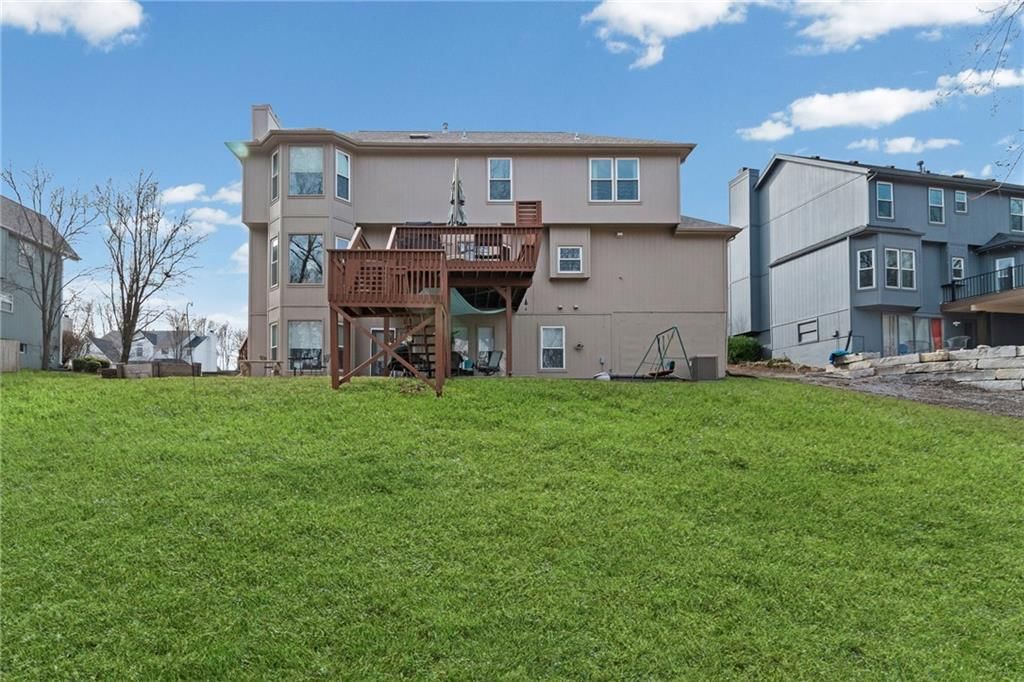 2828 SW Saddlewood Drive — photo 38