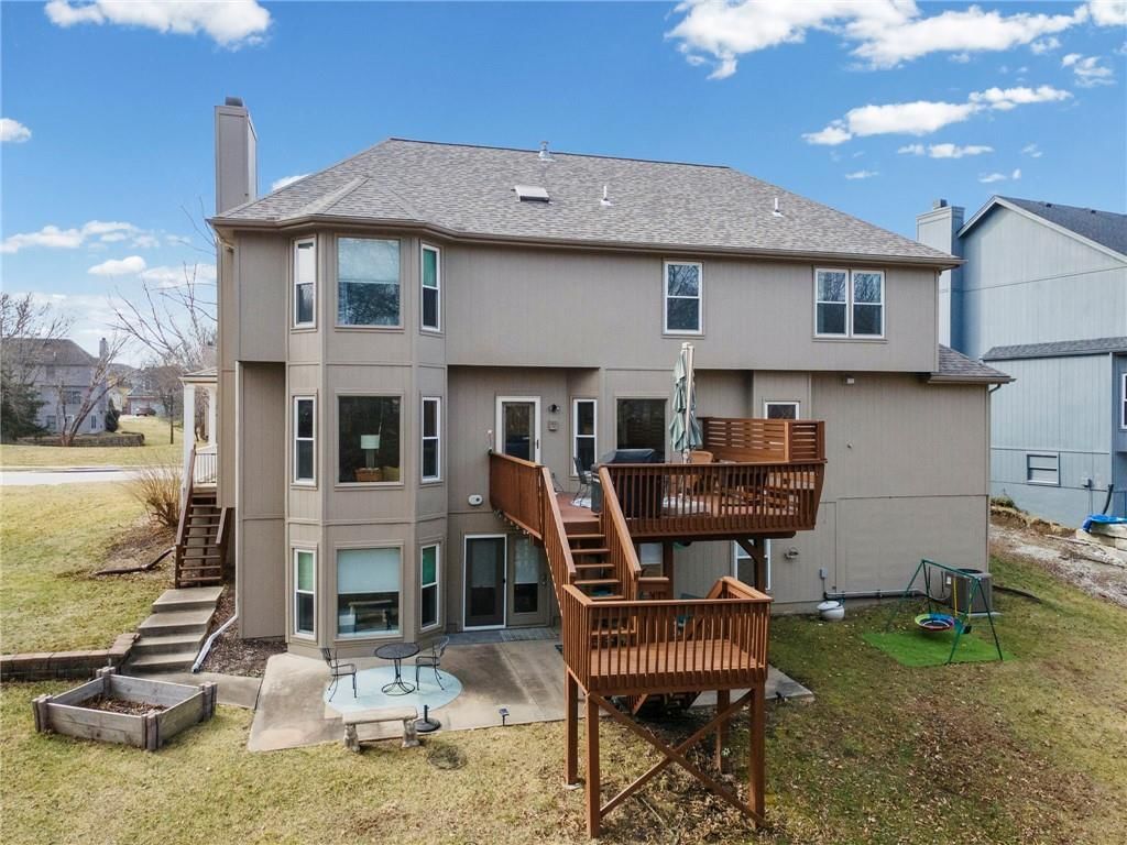 2828 SW Saddlewood Drive — photo 39