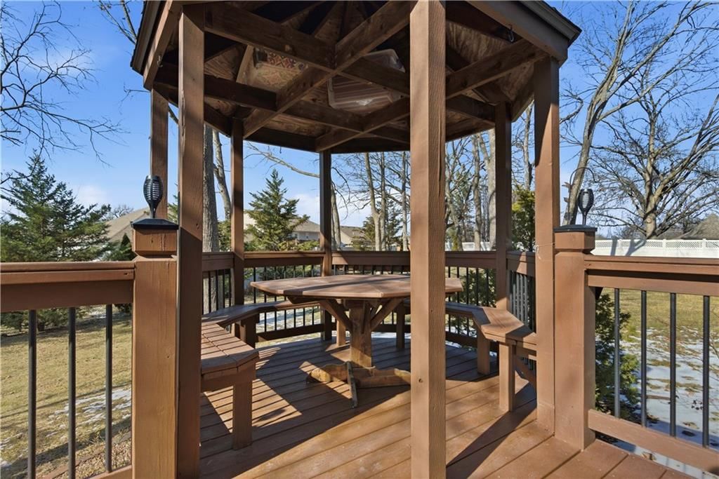 604 Darrow Court — photo 61