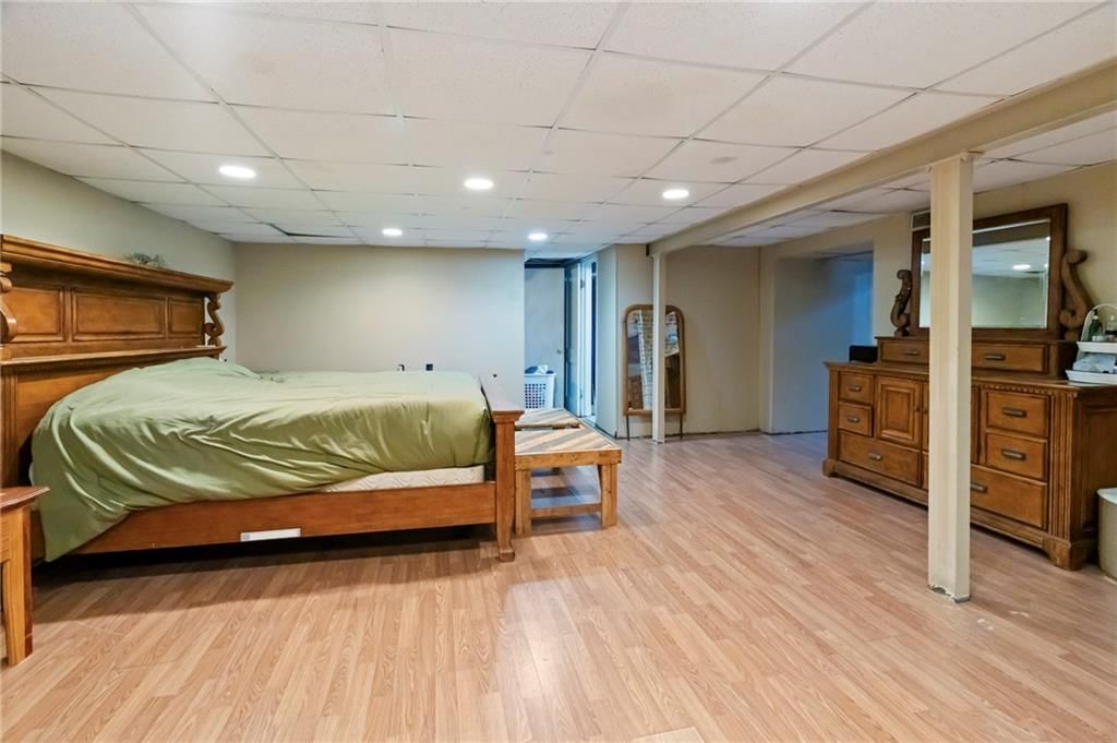 1407 Walnut Street — photo 30