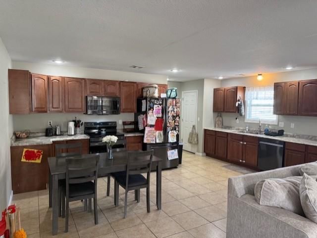 1701 N Elm Street — photo 4