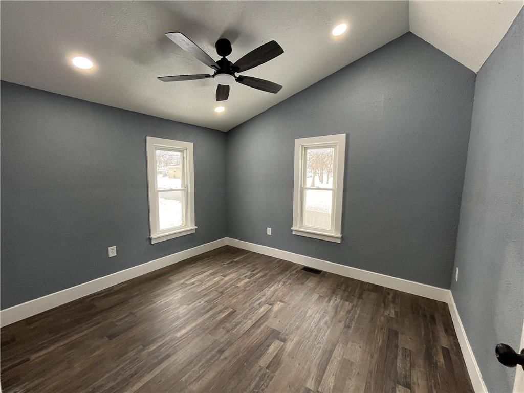602 E 21st Street — photo 5