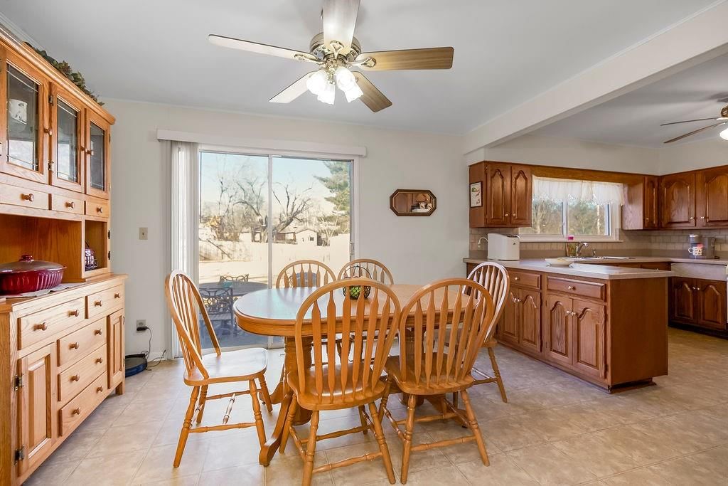 1104 NE Shady Lane Drive — photo 9