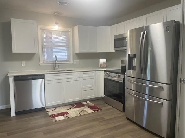 1213 W Chestnut Street — photo 16