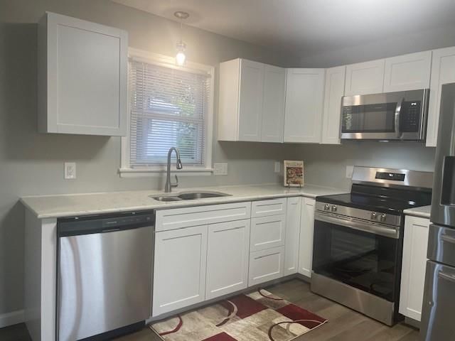 1213 W Chestnut Street — photo 17