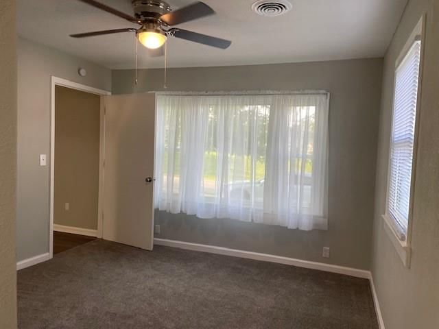 1213 W Chestnut Street — photo 31