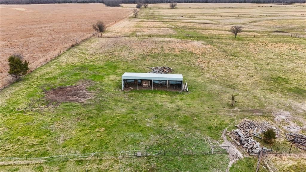 4221 Shawnee Road — photo 48