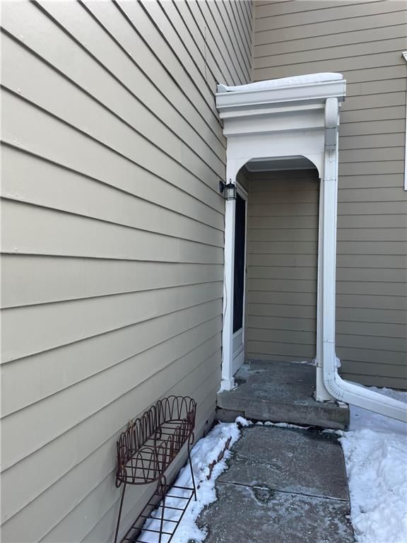 9419 W 119th Terrace — photo 3