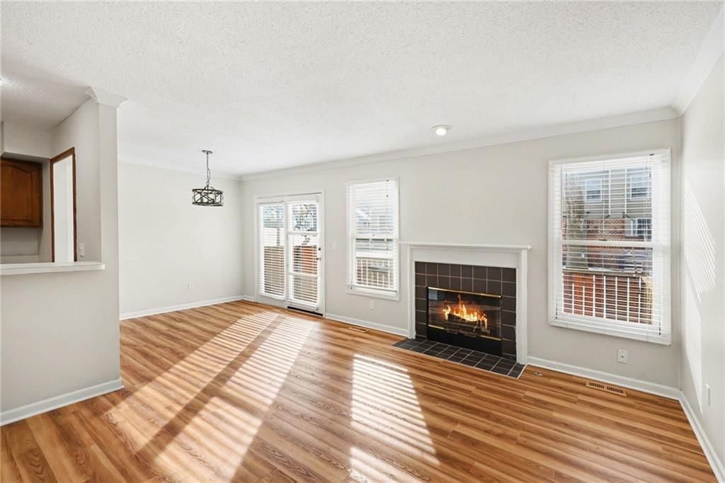 9419 W 119th Terrace — photo 4