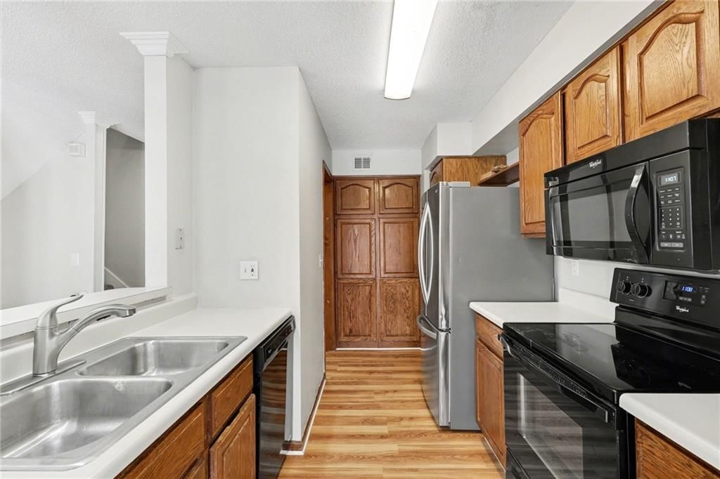 9419 W 119th Terrace — photo 13