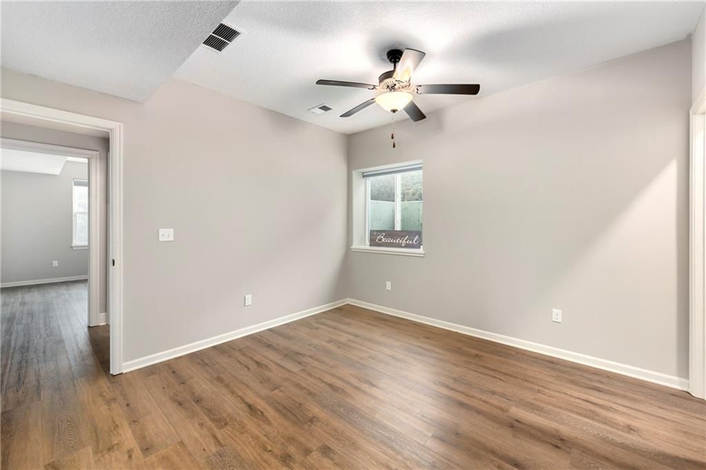 25264 W 147th Court — photo 35