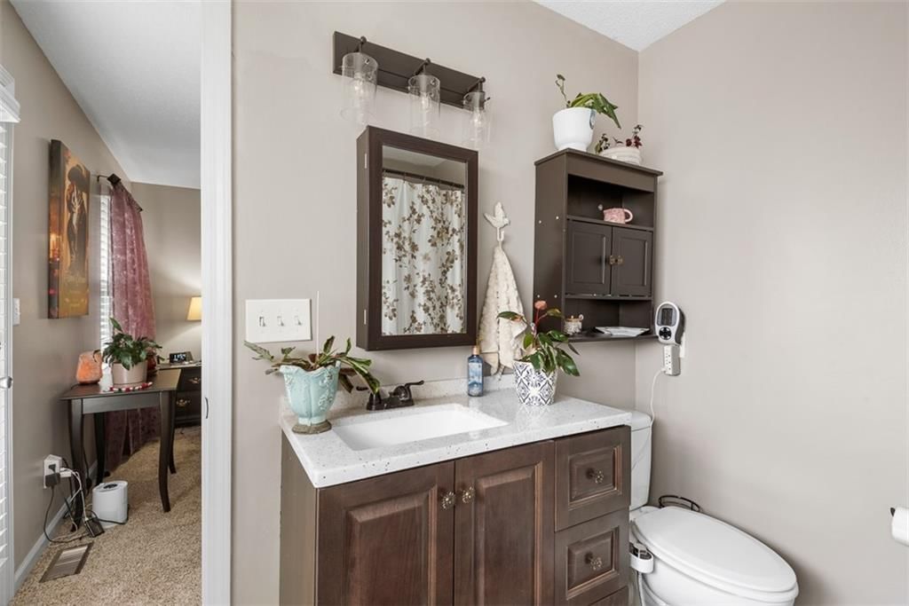 134 Debra Street — photo 15