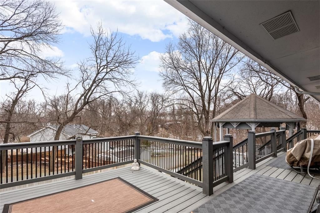 134 Debra Street — photo 24