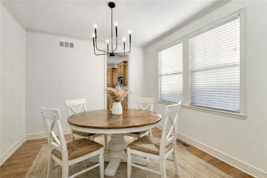 929 SW 33rd Street — photo 4
