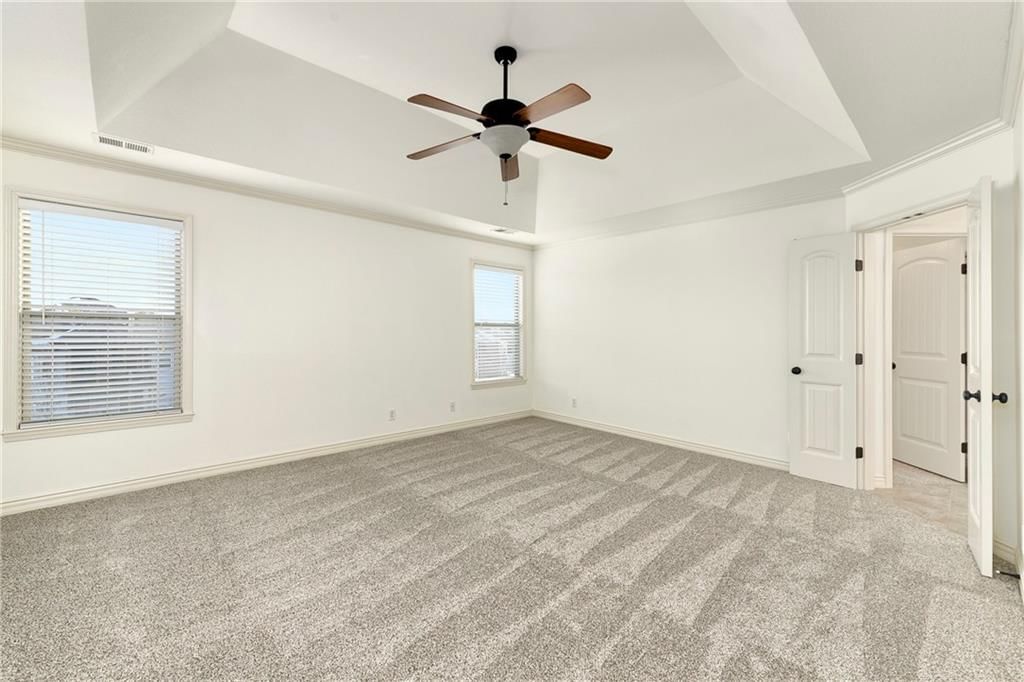 929 SW 33rd Street — photo 11
