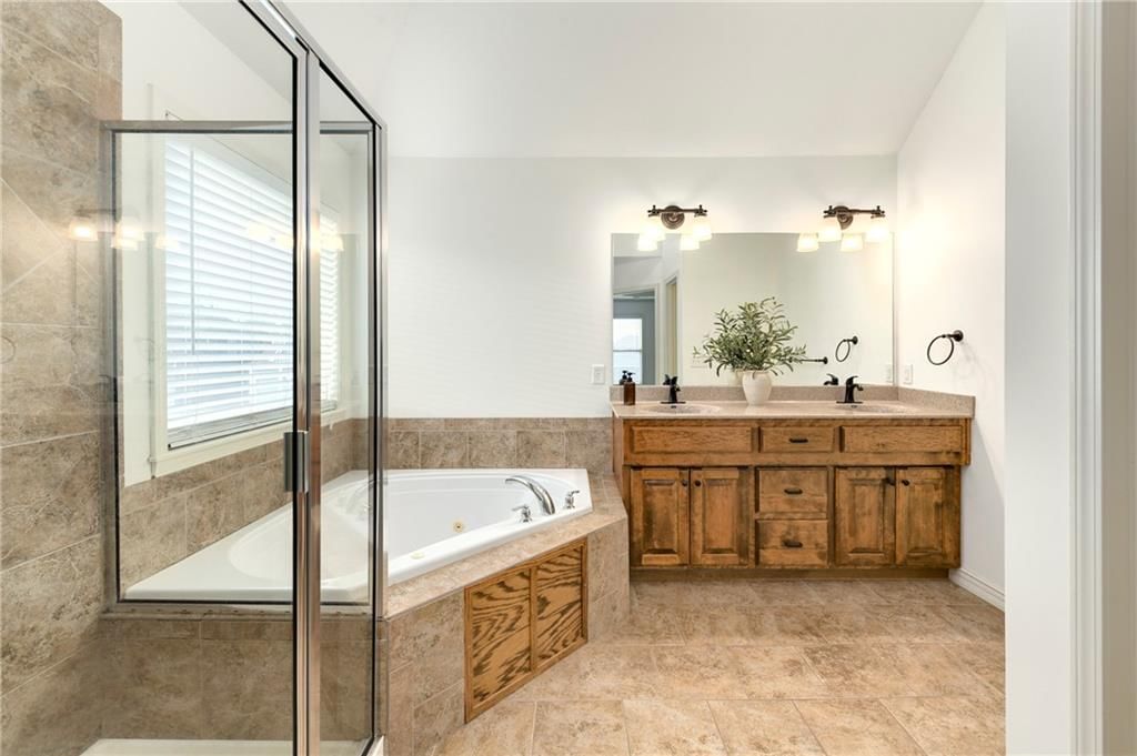 929 SW 33rd Street — photo 14