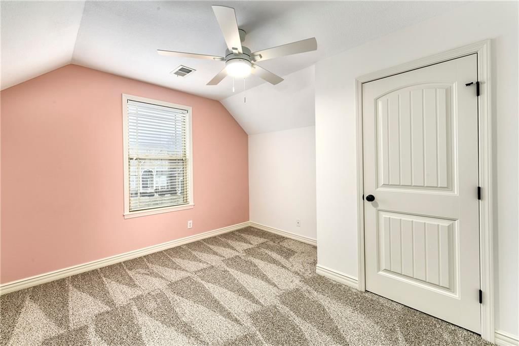 929 SW 33rd Street — photo 18