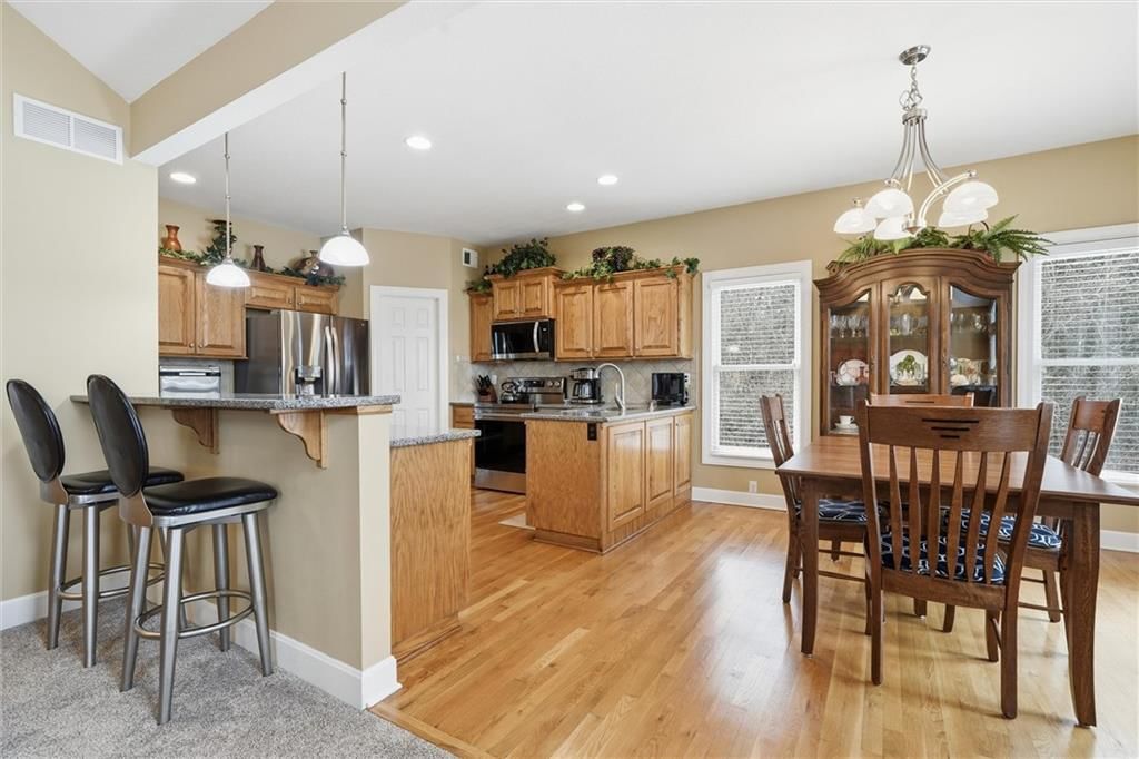 10008 Cleveland Avenue — photo 10