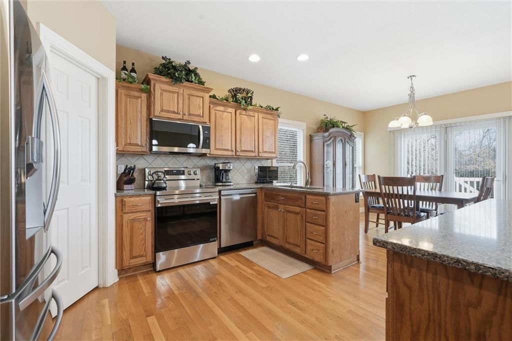 10008 Cleveland Avenue — photo 11