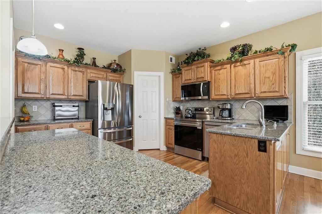 10008 Cleveland Avenue — photo 12
