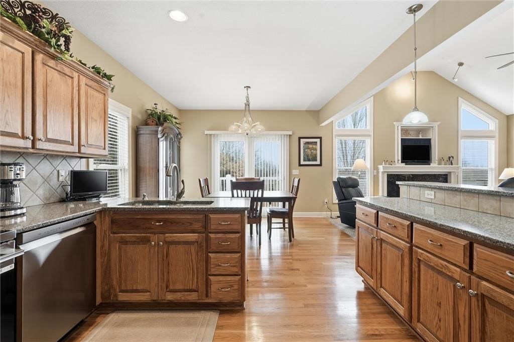 10008 Cleveland Avenue — photo 14