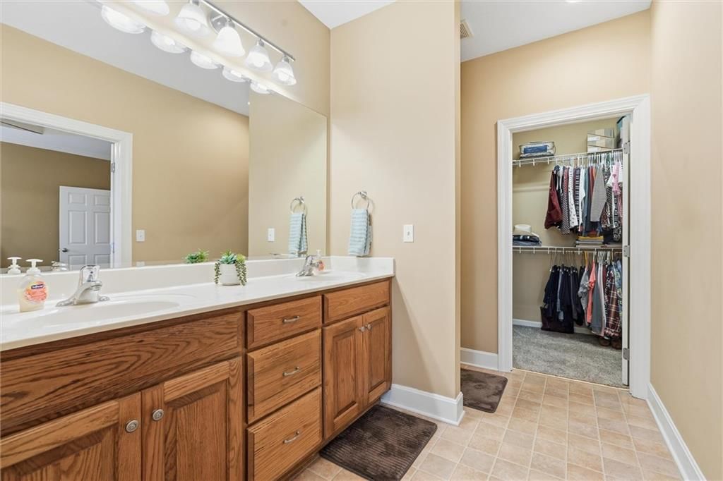10008 Cleveland Avenue — photo 23