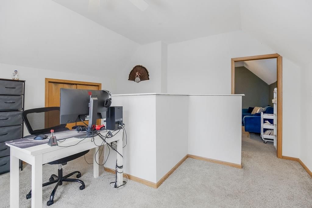 604 N Independence Street — photo 24