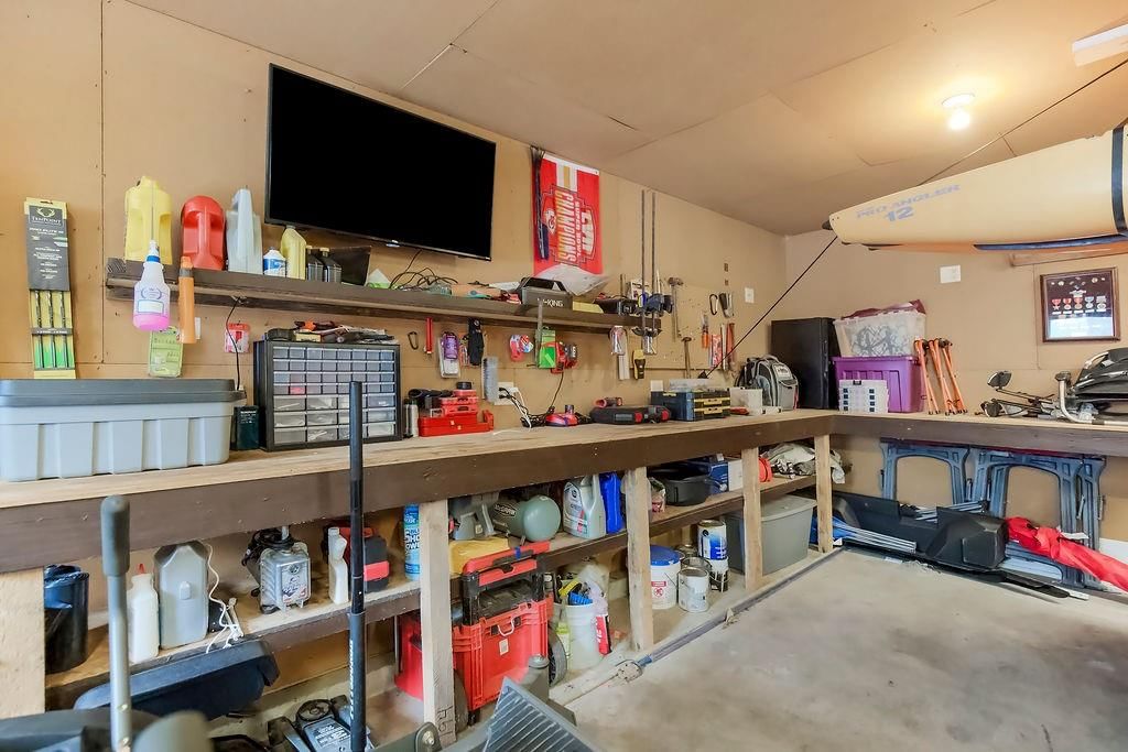 604 N Independence Street — photo 26