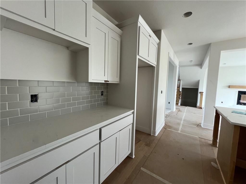 19007 W 170th Terrace — photo 6