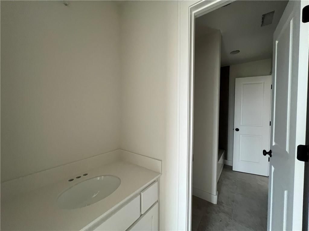 19007 W 170th Terrace — photo 21
