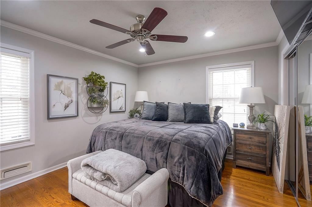 6800 Glenwood Street — photo 29