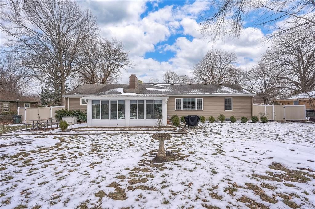 6800 Glenwood Street — photo 38