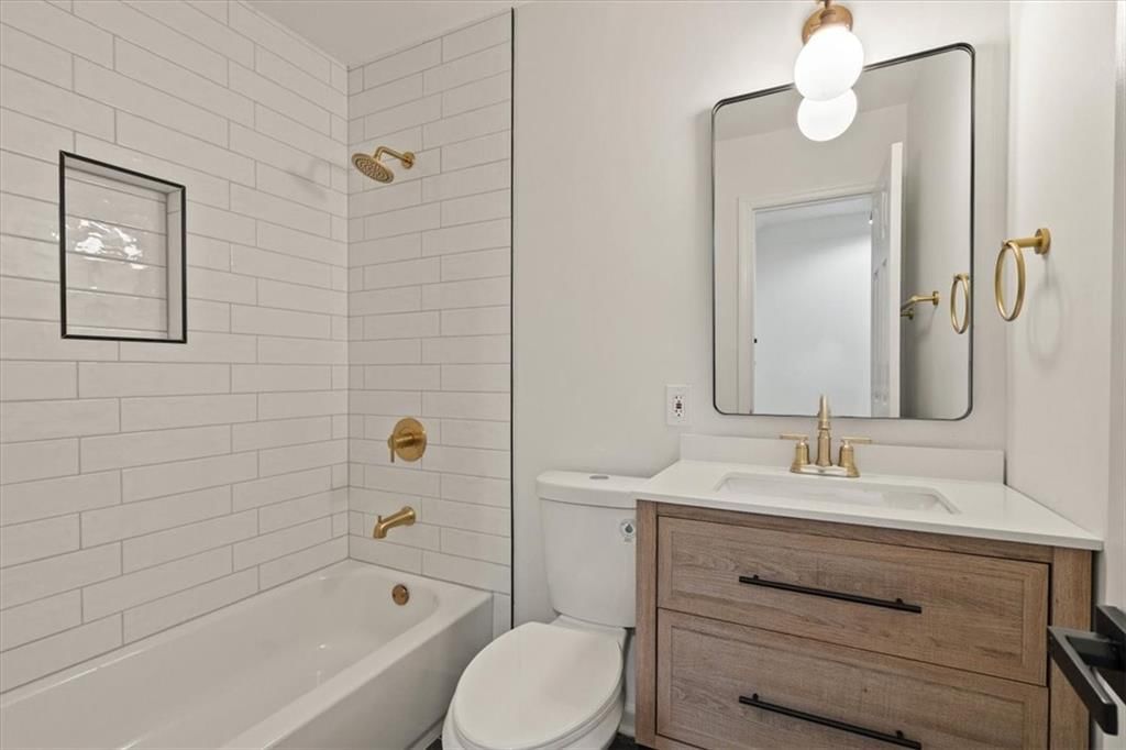 6105 E 136th Street — photo 14