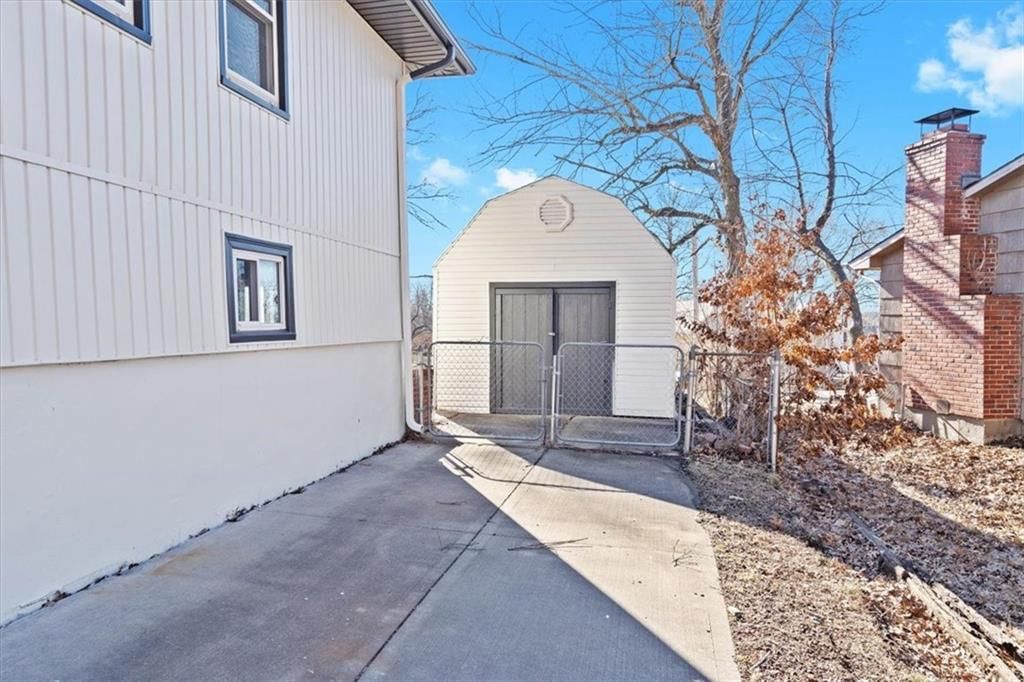 6105 E 136th Street — photo 23