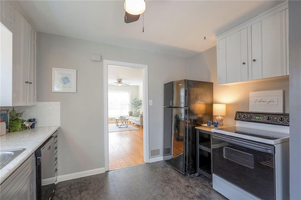 8734 Maiden Lane — photo 13