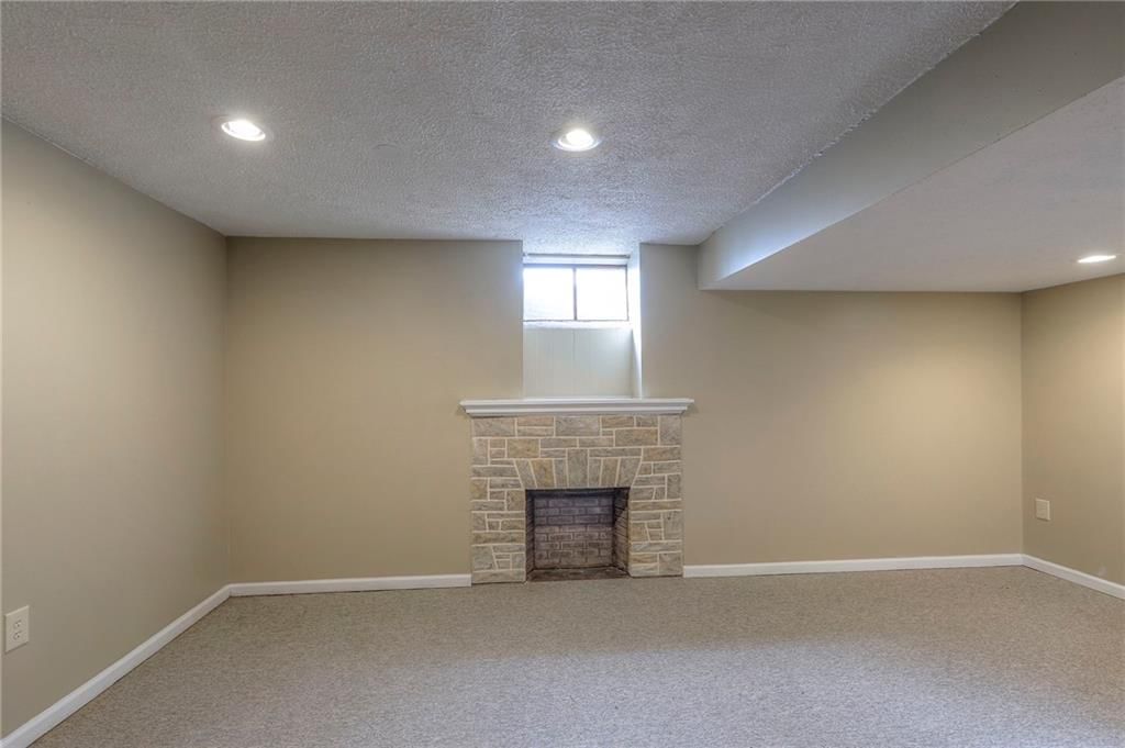 8734 Maiden Lane — photo 22