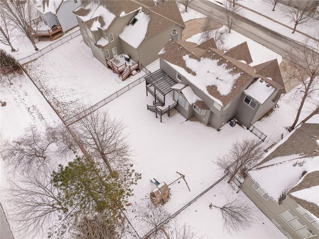 19612 W 98th Terrace — photo 57