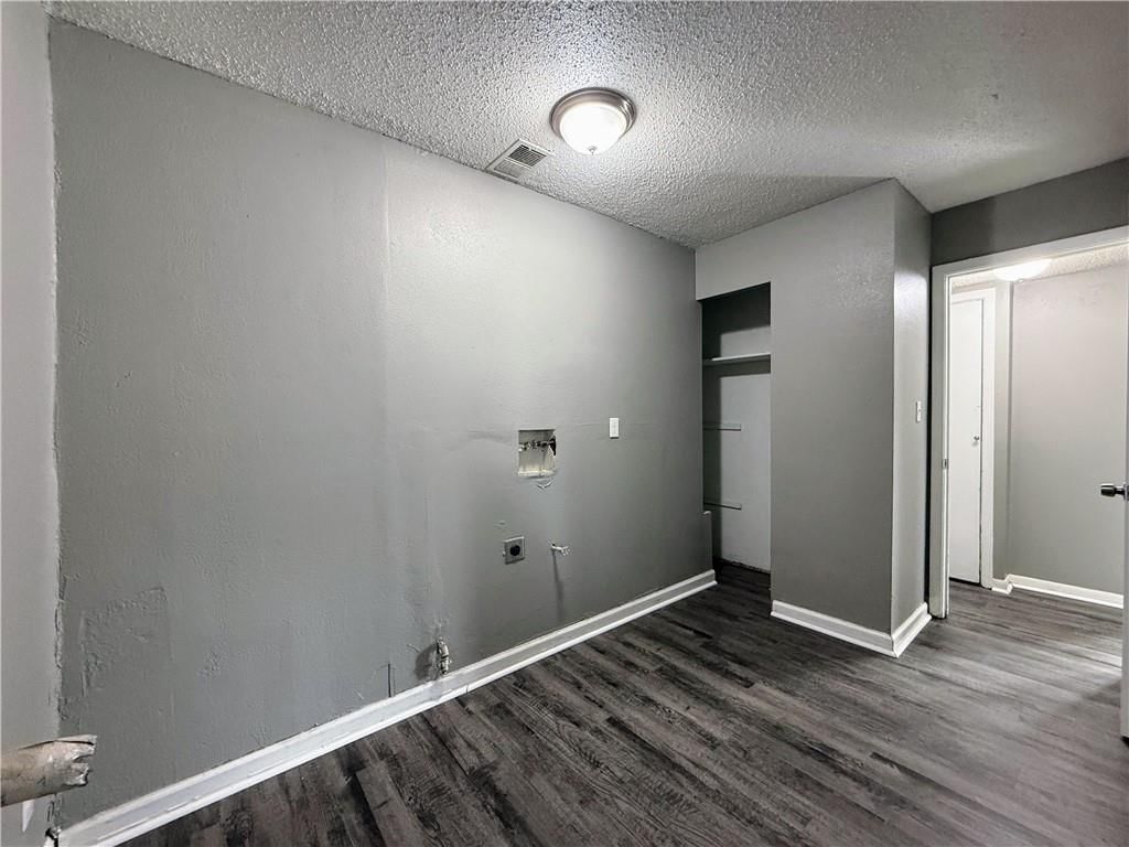 6004 E 152nd Street — photo 14