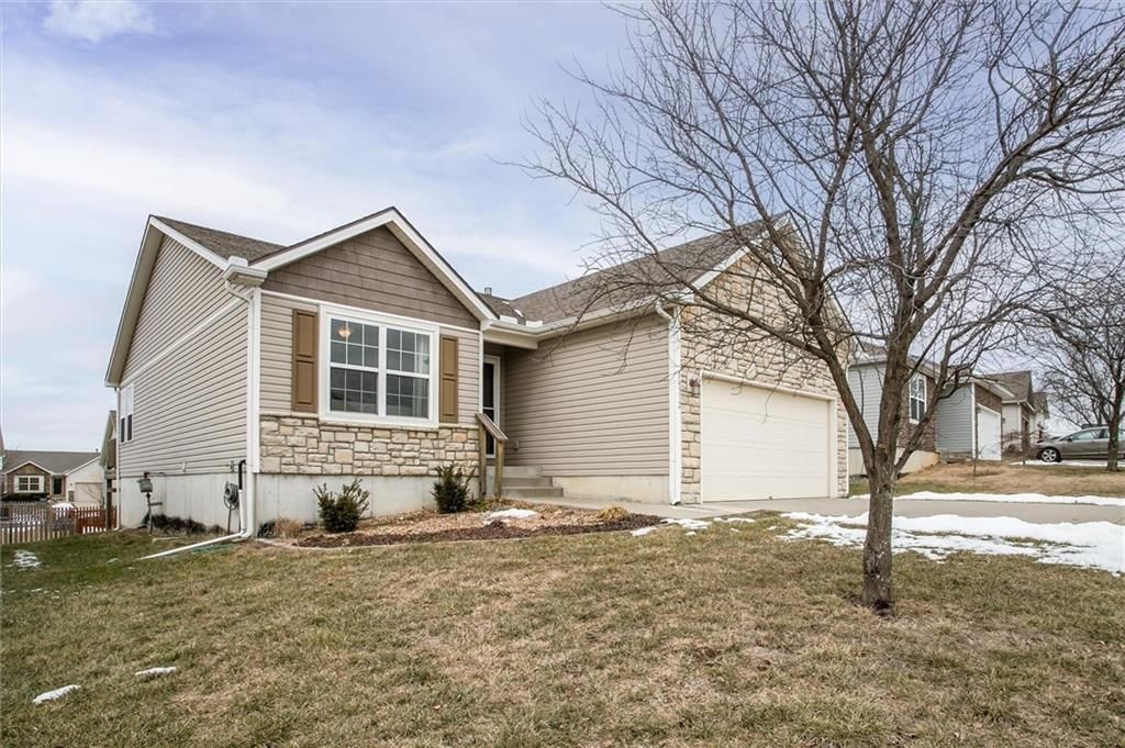 14312 Overhill Avenue — photo 3