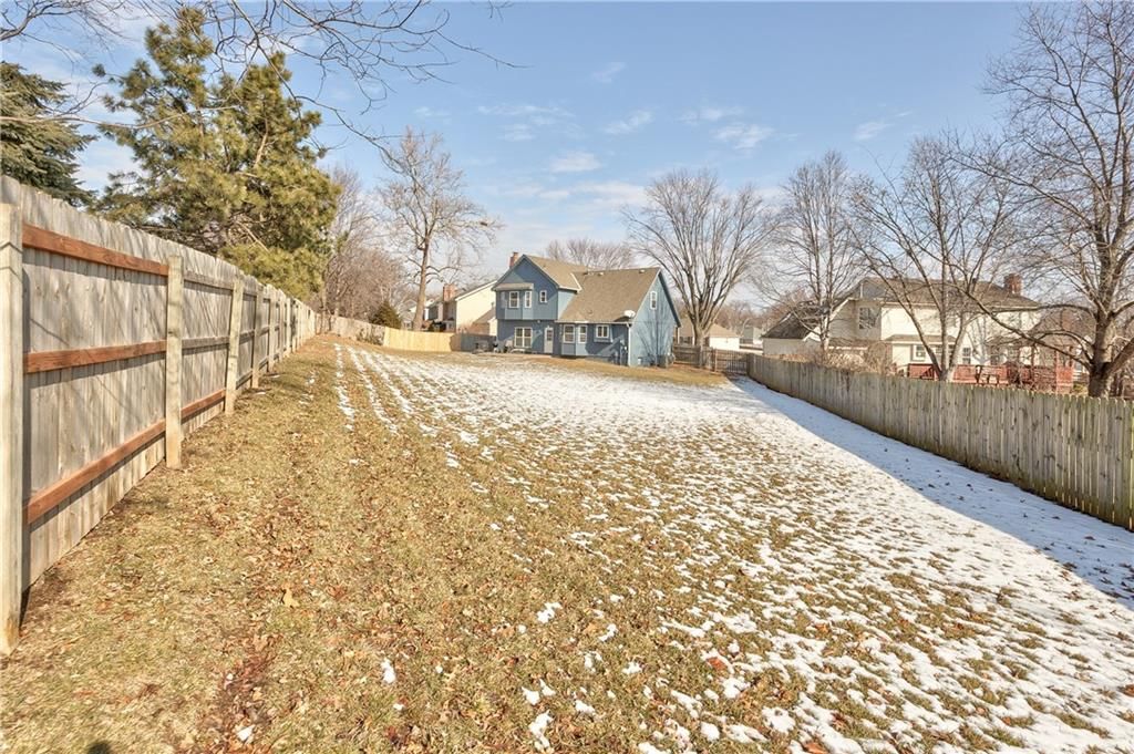 11822 Hardy Street — photo 21