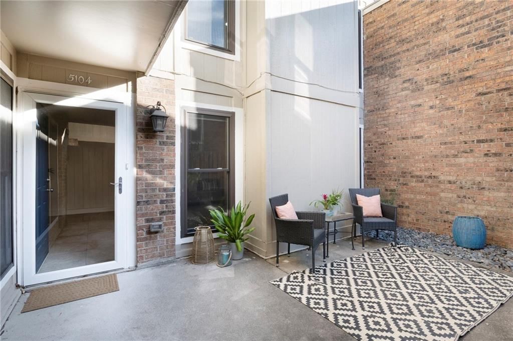 5104 W 62nd Street, Mission, KS