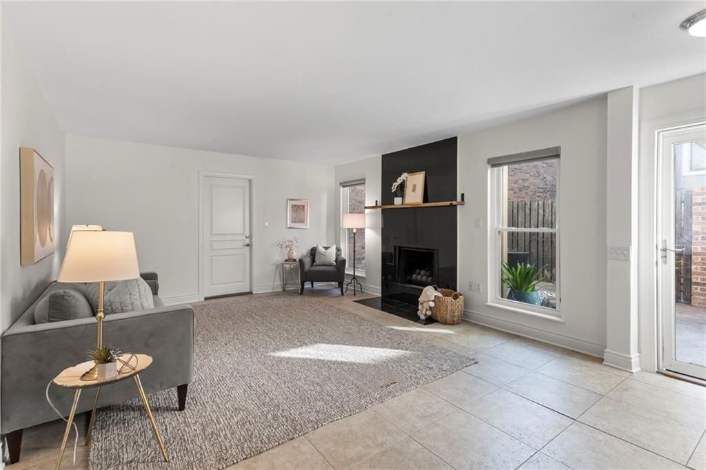 5104 W 62nd Street — photo 10