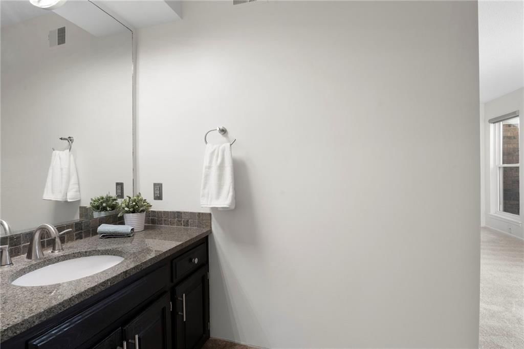 5104 W 62nd Street — photo 24