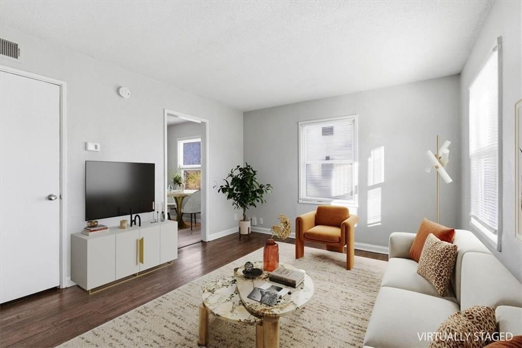 9548 & 9550 Charlotte Street — photo 2